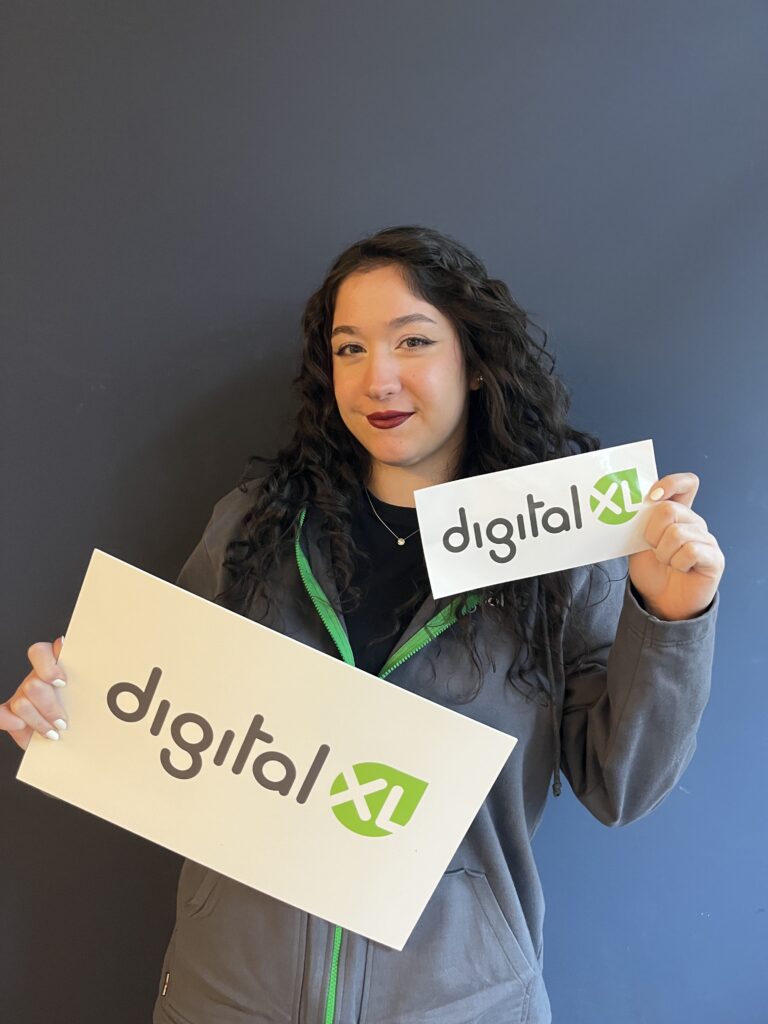 Alara Kavuktepe ist Junior Developer bei digitalXL, der Premium Xentral-Agentur aus Augsburg.